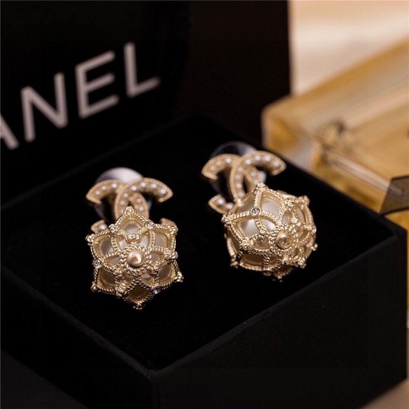 Chanel Earrings 541